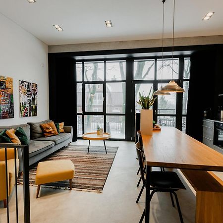Modern And Spacious Loft Type Apartment 8 With Free Private Parking By "Owl Jazz Apartments" 카우나스 외부 사진
